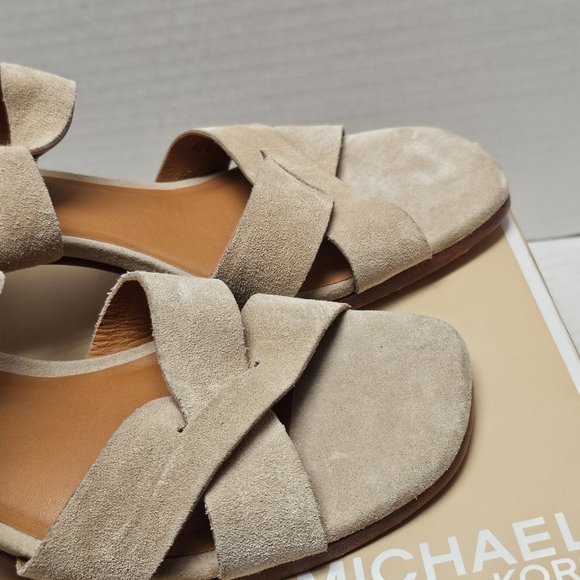 New Womens Michael Kors Suede Light Camel Clear Chunky Heel Leather Soles 11 - Picture 4 of 15